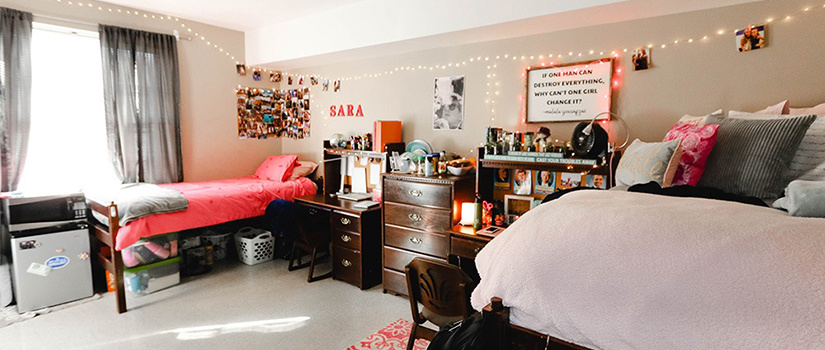 Dorm room in Preston. Two beds on either side of the room nicely decorated